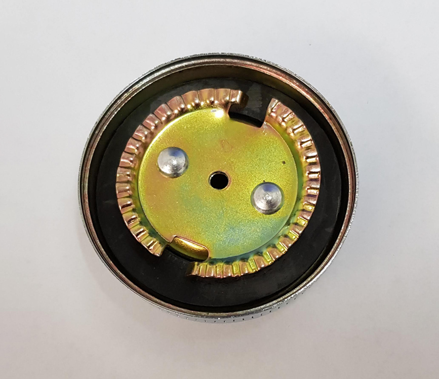 MGB/ MGA / Midget Vented Chrome Oil Filler Cap - Image 2