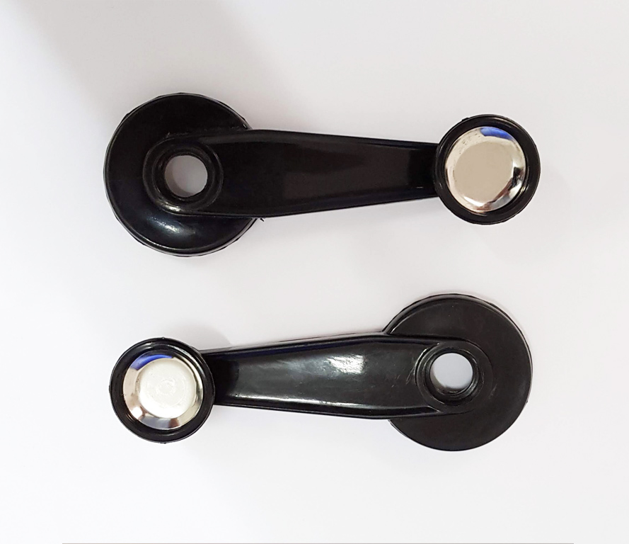 MGB / MGB GT / Midget Plastic Winder Handles (Pair)
