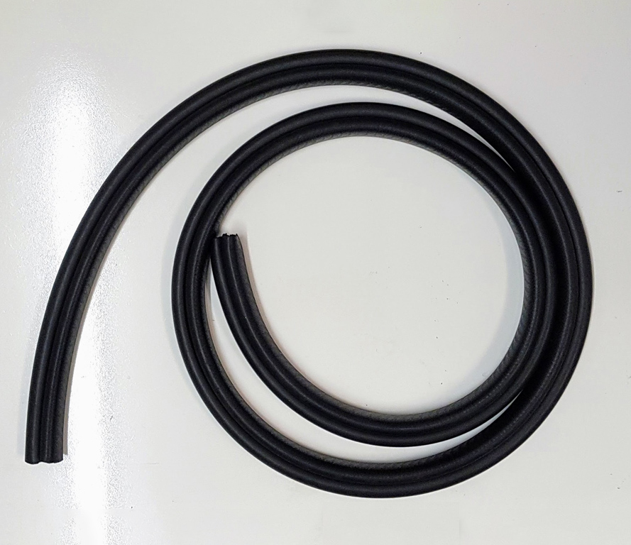 MGB Roadster Door Seal (cut to length)