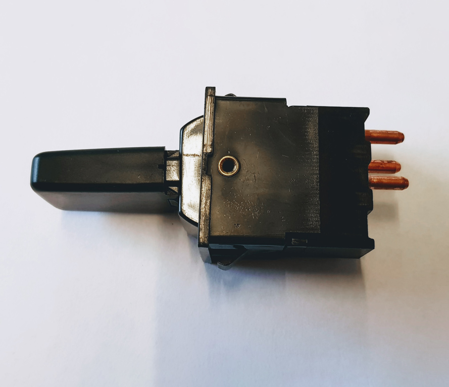 MGB/ MGB GT Headlamp Switch (1976 on - Paddle Type) AAU4562 - Image 3