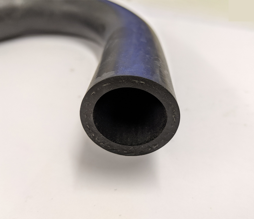 Midget Bottom Radiator Hose (Early 1275 Cross Flow Radiators) GRH510