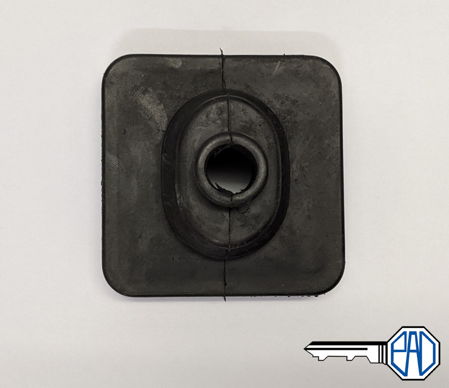 MGB, MGB GT Clutch Release Arm Gaiter 22H1693 (1975-1980) - Image 2