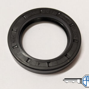 MGB/ MGB GT Rear Hub Oil Seal (Tube Axle Cars) GHS179