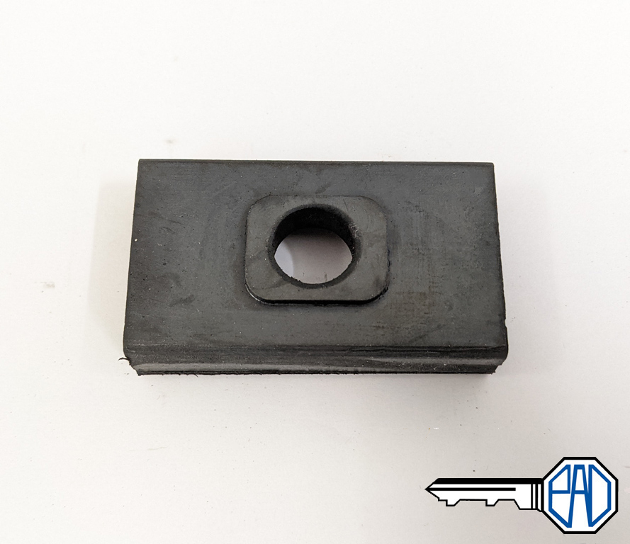 Pair of MGB, MGB GT Gearbox Mounting Buffers - 1G8781x2