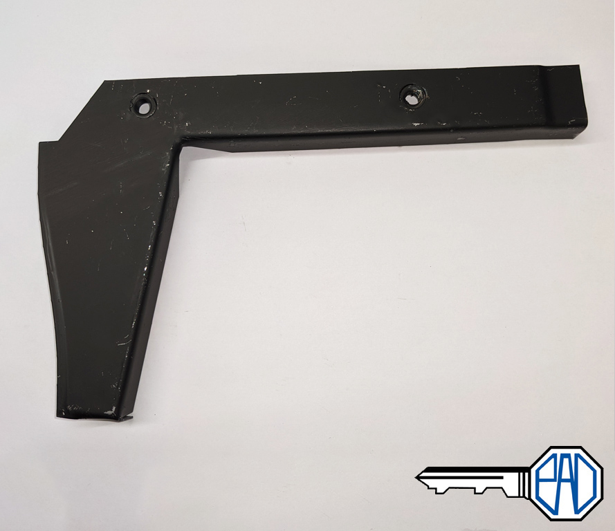 MGB/ MGB GT Passengers Side/ Nearside Top Splash Plate - MB20L