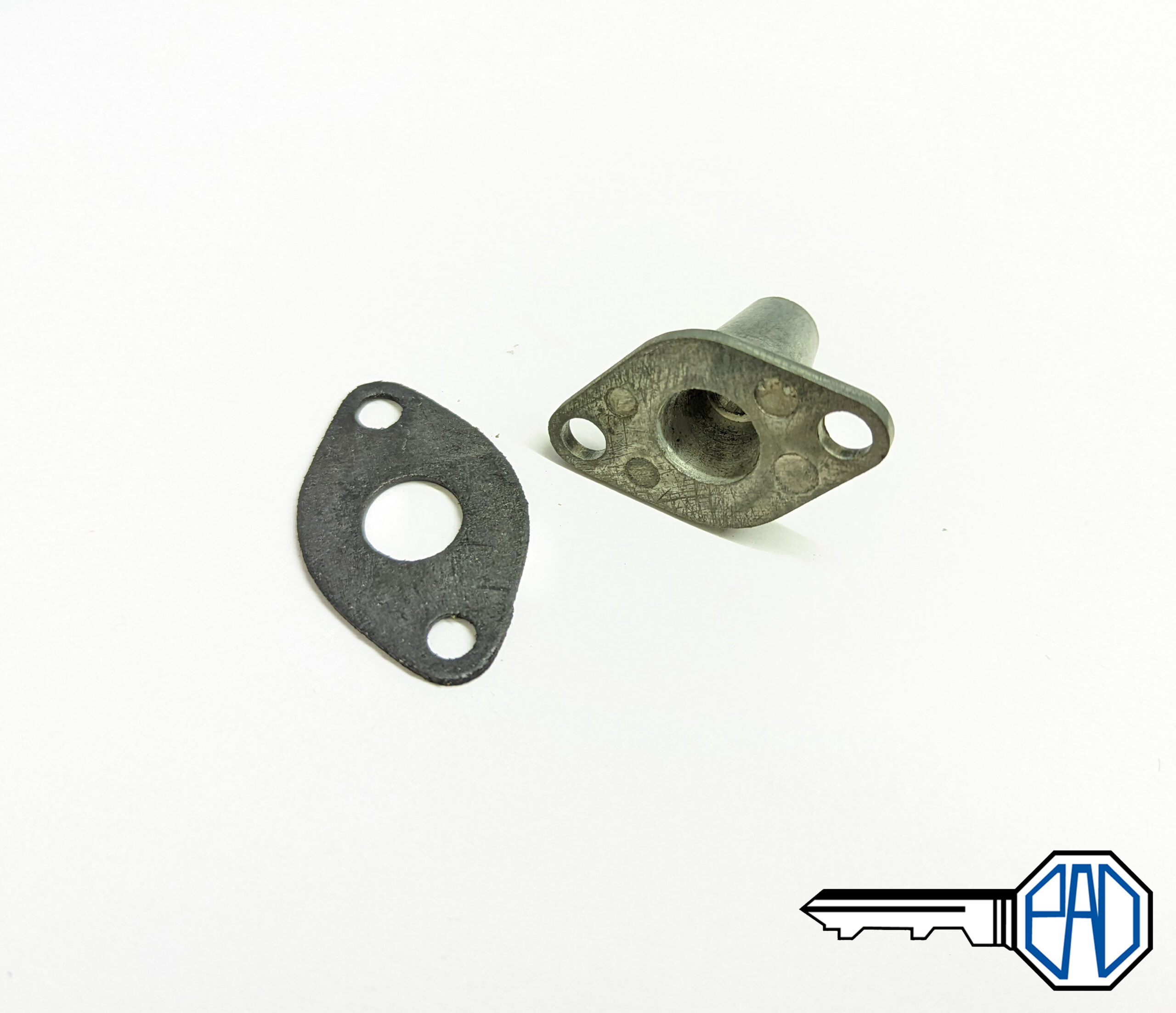 MGB, MGB GT, MGC, MGC GT Accelerator Cable Guide, Gasket & Fixings - AHH5308K